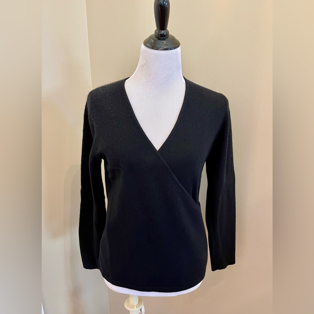 Charter Club 100% Cashmere Black Sweater Size M
